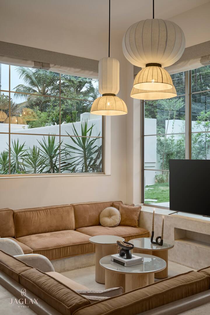 Living room image 9
