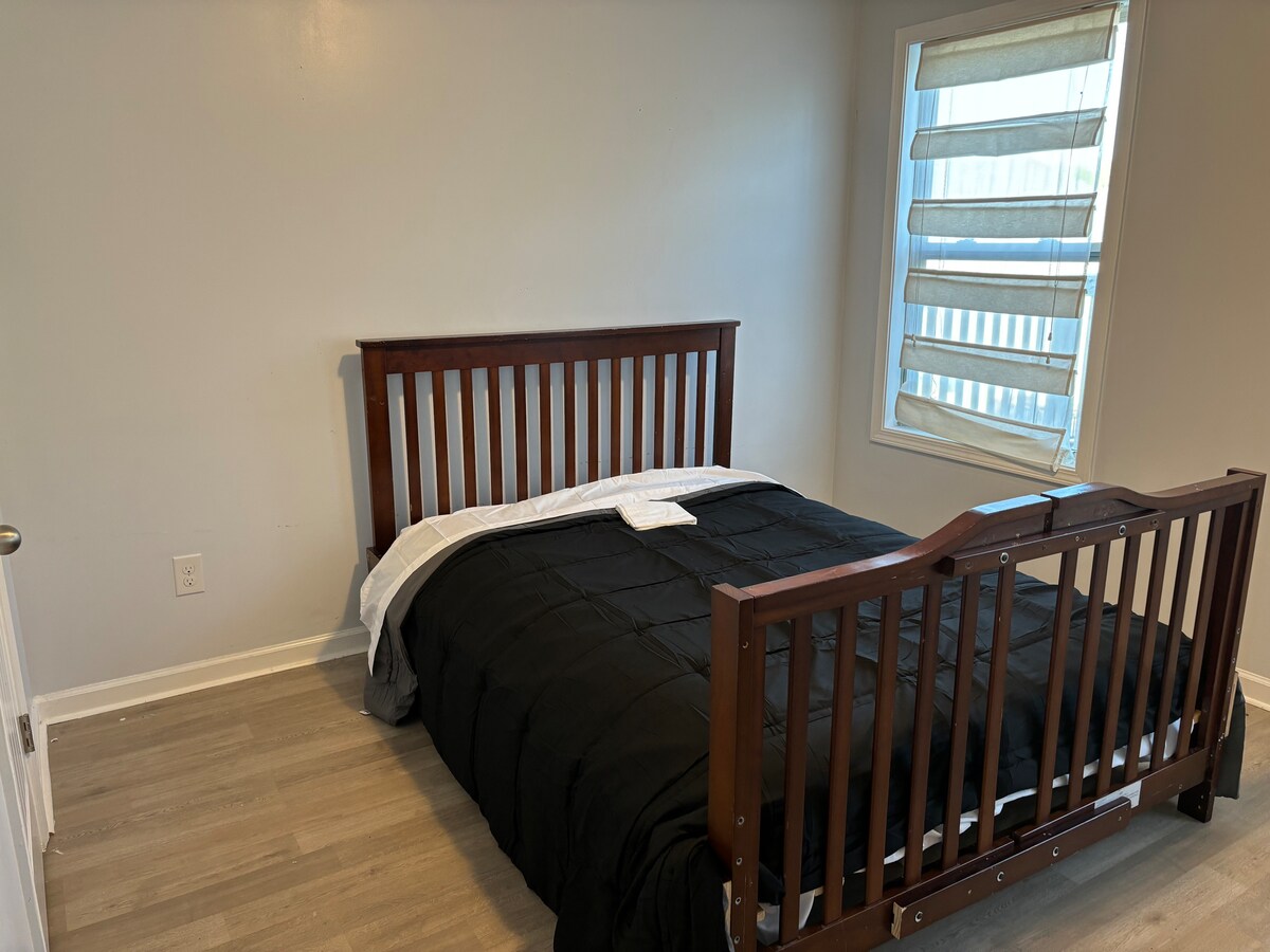 Where Luxury Meets Comfort!"