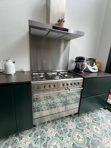 Maison d’architecte climatisée & Piscine chauffée gallery image 4