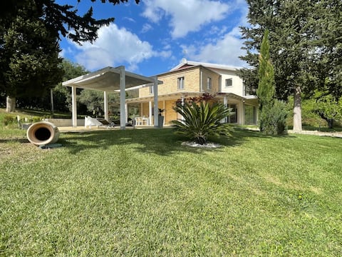 Villa Berenice House and Garden