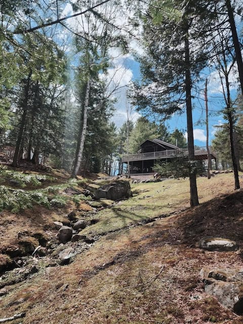 Luxury Lake Rosseau- Muskoka Cabin Hot tub & Beach