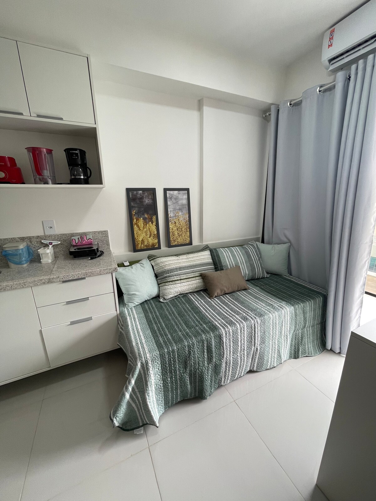 Këtu ke 2 dyshekë të vetëm!