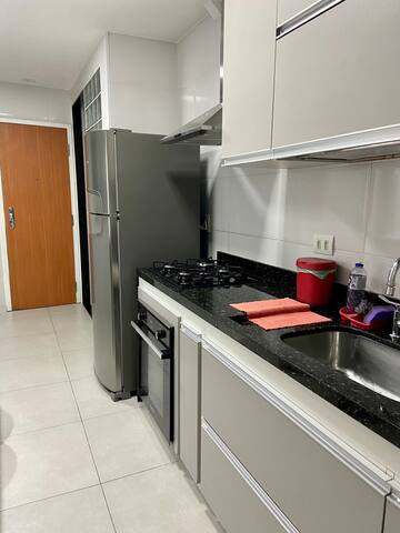 Excelente apartamento, posto 9. gallery image 3