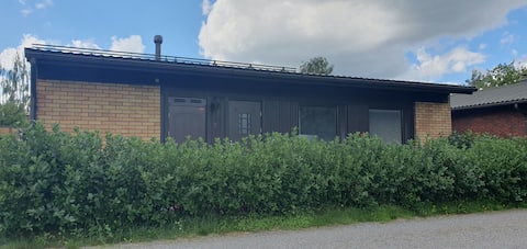 A cozy detached house in a quiet area.