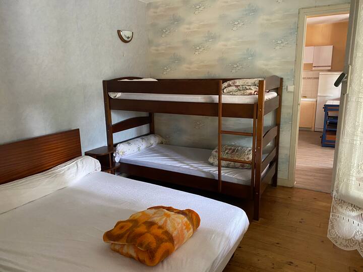 غرفة النوم 2