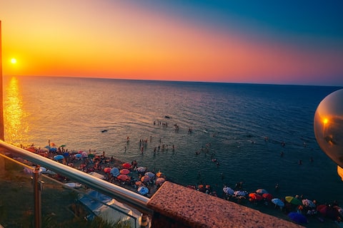 beachfront, waterfront