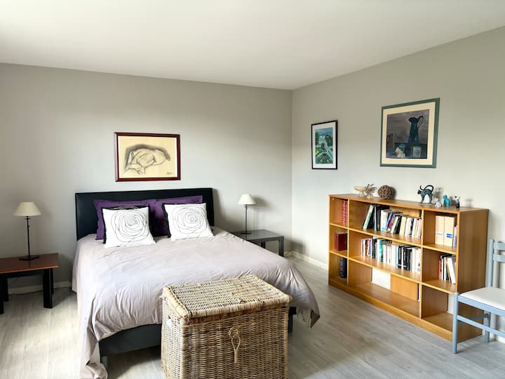 საძინებელი 1