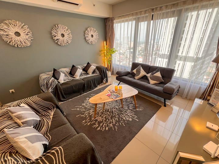 Tropicana 218: Spacious Luxury City 3br 3car 11pax - Penang