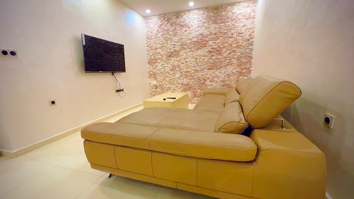 Appartement F3 Boulvard Des Lions Les Zianide Oran - Oran