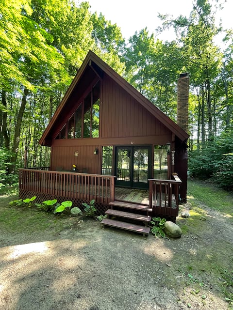 Bear Bottoms Chalet in the Woods