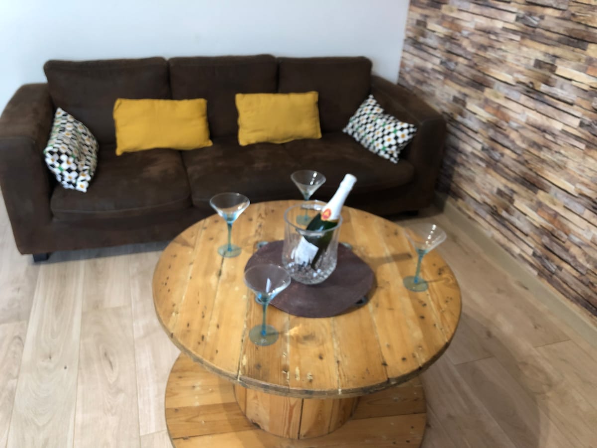 Anuncio de Airbnb popular: Harbour House en Saint Valery En Caux