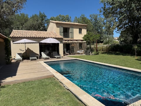 Villa Simone, the charm of the Alpilles