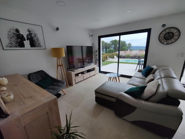 Villa Dans Luberon Billard Piscine Chauffée - France