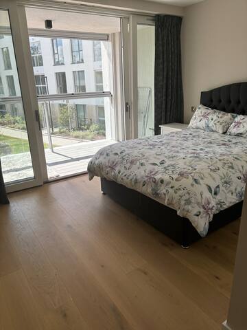3 Bedroom apartment in Dublin 4 gallery image 2