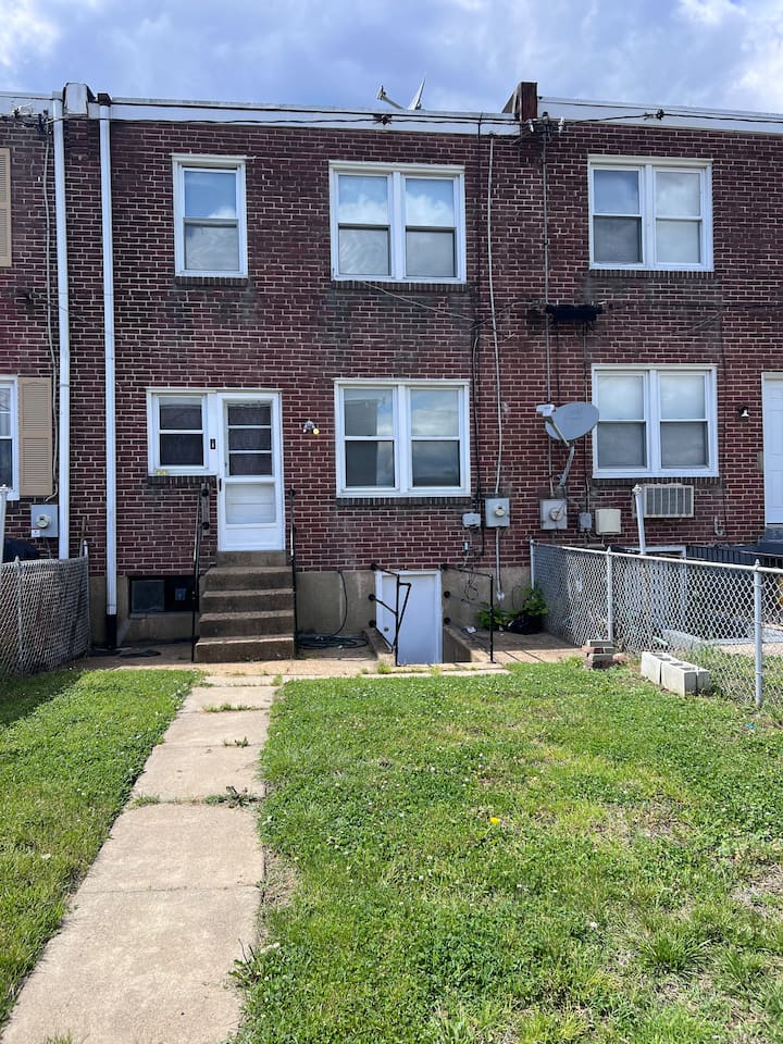 Charming 3 Bedroom Home - Wilmington, DE