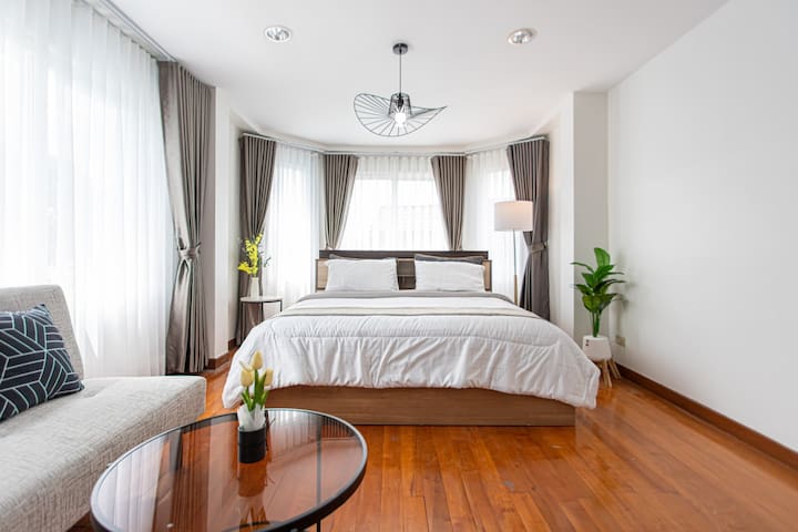 Pool villa ,heart in BKK,MRT,Resort style gallery image 3