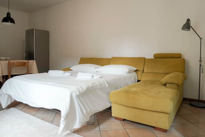 Ambienti i dhomës së gjumit