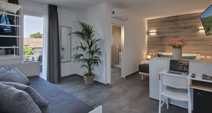 Camera Familiare In Hotel Moderno Vicino Al Mare - Cavallino-Treporti