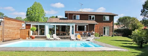 Beautiful Wooden House – Near Hossegor