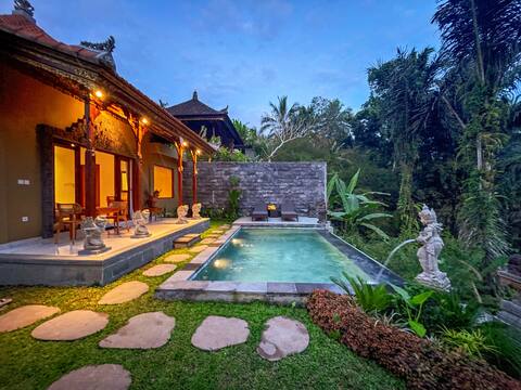NEW! Balinese style 1 BR with infinity pool