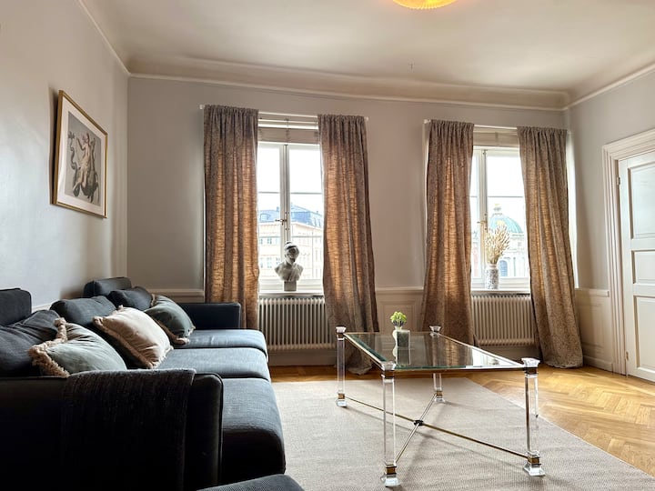 Large 3br Old Town Retreat With Stunning View - Stockholm