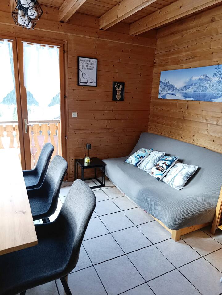 მისაღები ოთახი