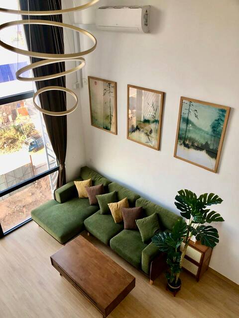 Beautiful riverfront loft apartment | 3F