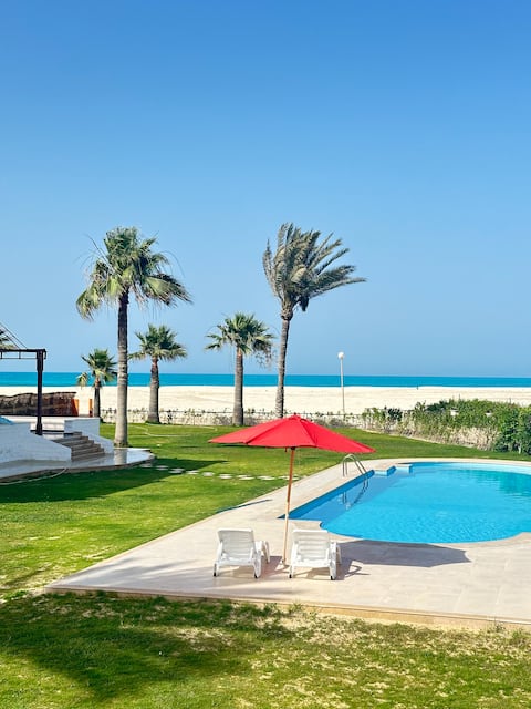 7-bedroom villa on the sea, Marina 5
