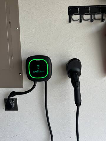 Stunning Retreat in Dallas gallery image 2