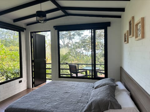 Top Airbnb: Lima Cabin Escape to paradise surrounded by nature in San Francisco