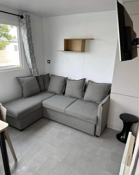 Top performing Airbnb: Chalet des Dunes 2: Your getaway for 4 guests in Bredene