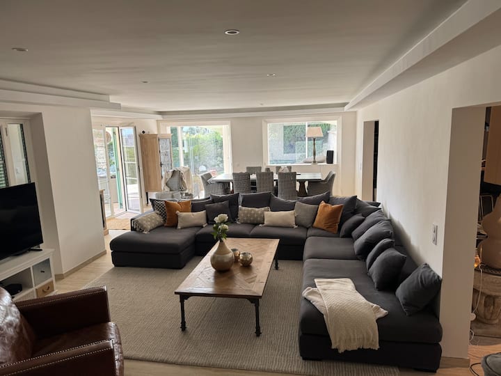 Mandelieu/cannes: Central Villa - French Riviera