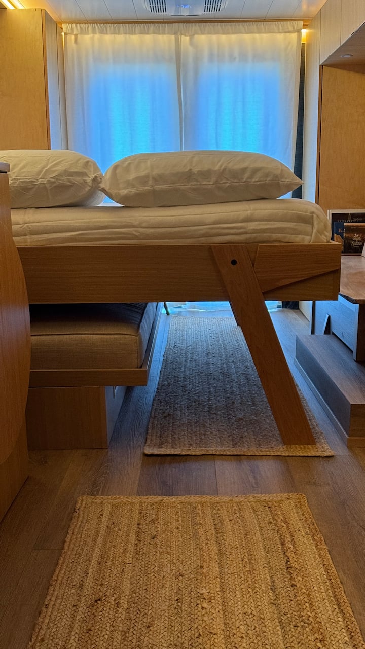 クイーン・マーフィー・ベッド