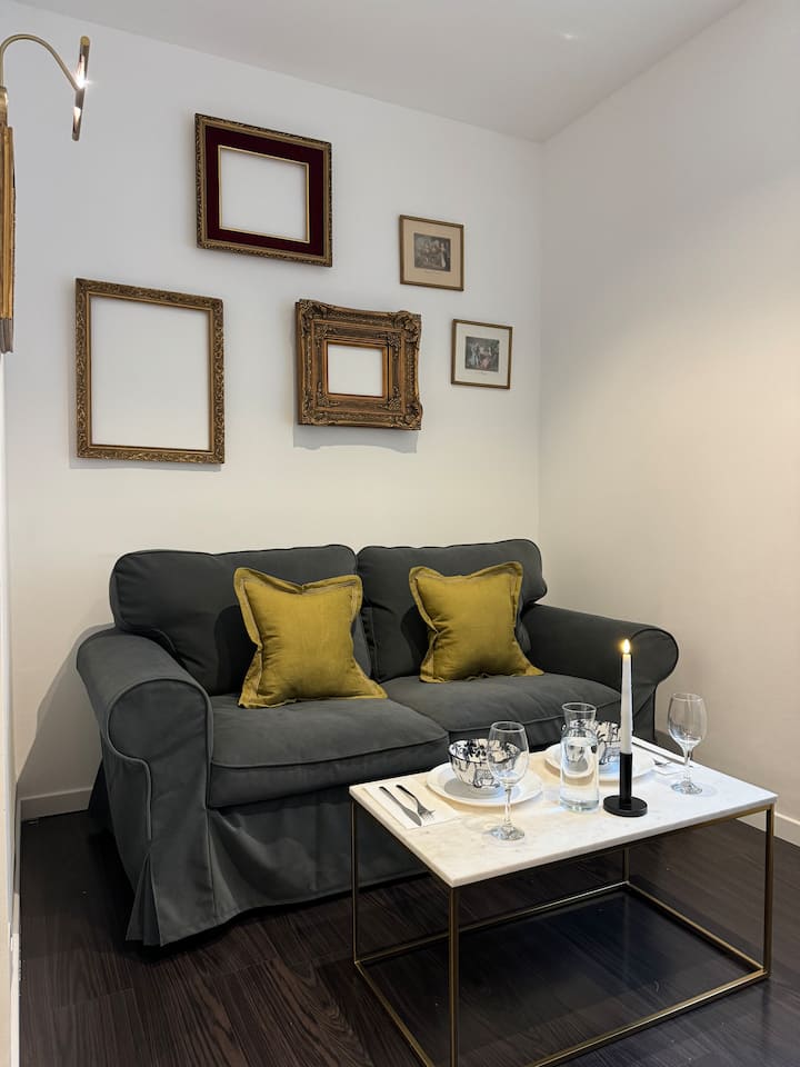 Le Loft Du Vieux Port, Marseille, Pl. Aux Huiles. - Marseille