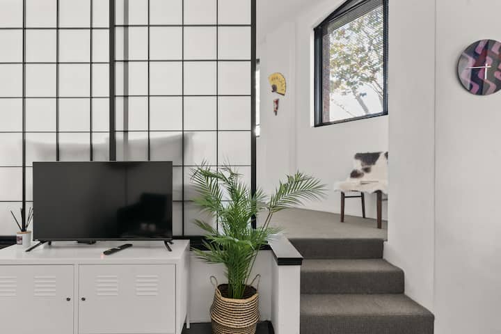 Kukan - Studio Apartment In Converted Warehouse - Surry Hills
