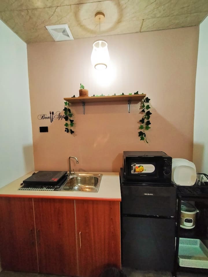 Lana's Crib - Studio 2 - Guagua