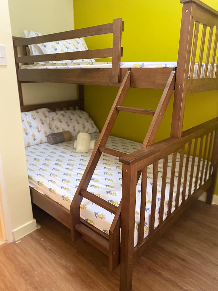 غرفة النوم 2