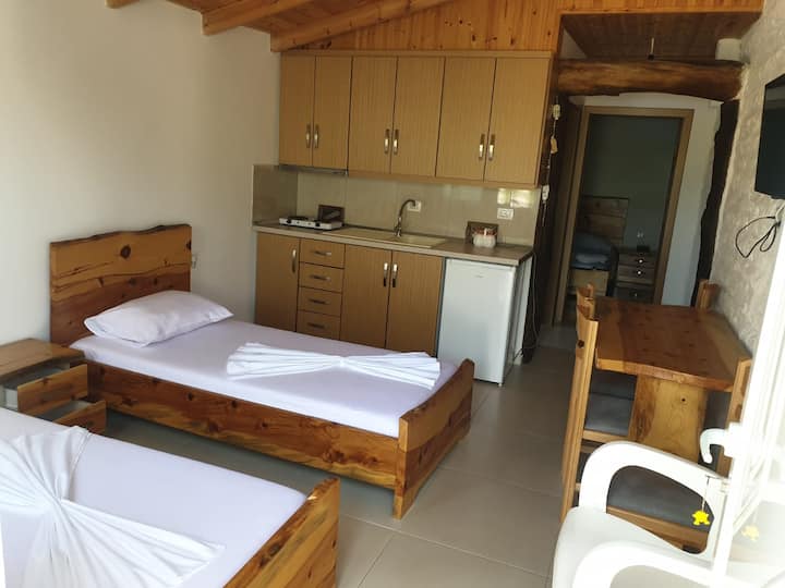 Caka Apartment - Ksamil