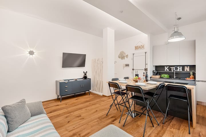 Modern Apartment Next The Beach - Pietrasanta