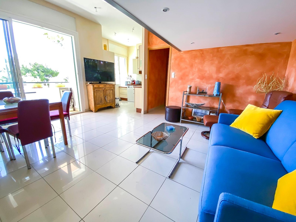 Beliebte Airbnb-Anzeige: Beautiful 2-room facing the sea Cap Canaille in Cassis in Cassis