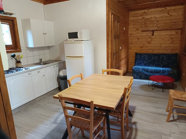 Chalet Bois Camping - Lac de Vouglans