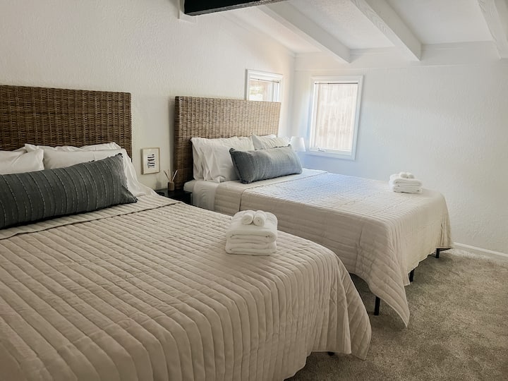 Two queen memory foam beds.