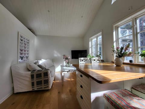 Top performing Airbnb: Cozy cottage by the beach in Kristianstad