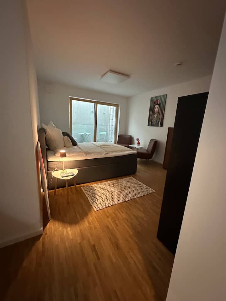 Cosy Souterrain-apartment - 뮌헨