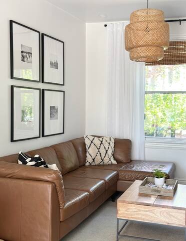 Urban Oasis in Downtown Toronto (Riverdale) gallery image 3