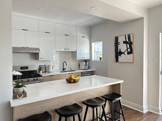 Urban Oasis in Downtown Toronto (Riverdale)