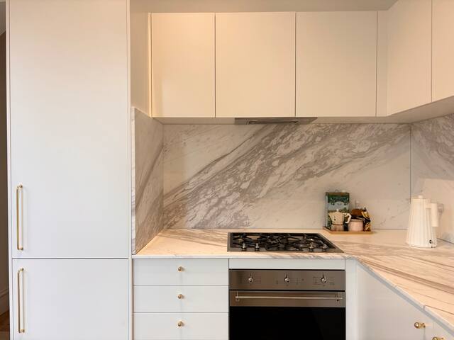 Whole house Fitzroy North gallery image 4