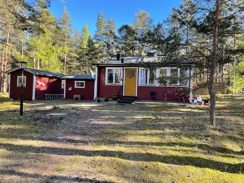 Yngsjö, 200 meters to the beach