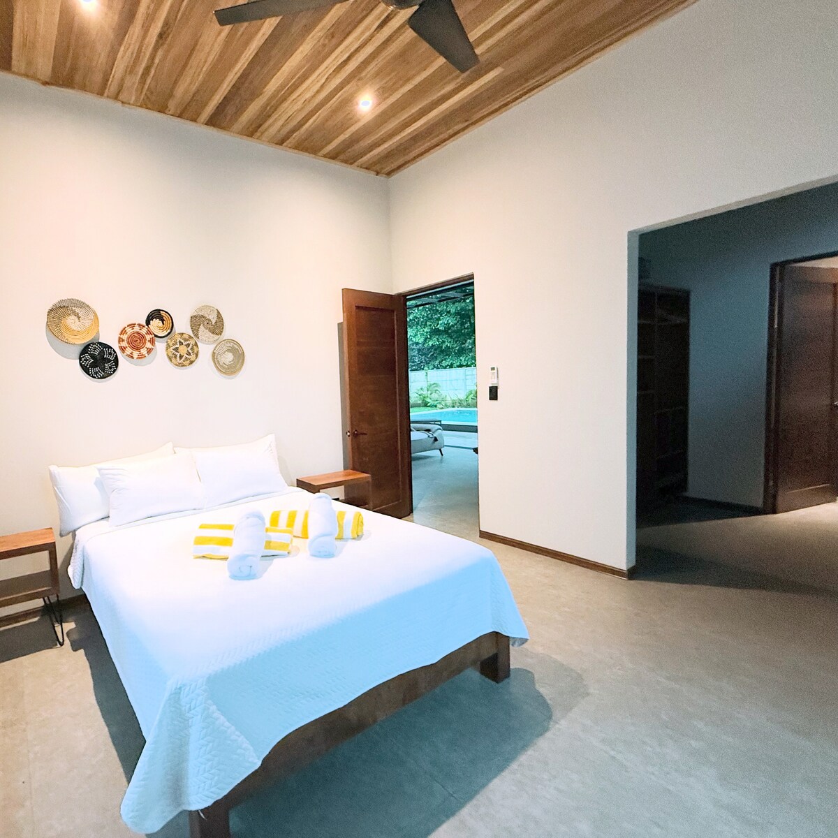 غرفة النوم 1