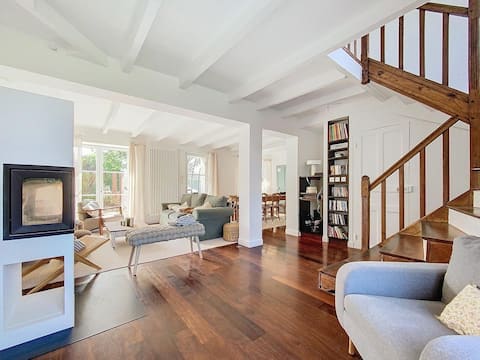 Annonce Airbnb populaire: Maison Coquelicot & its outbuilding 5 min to the sea à Ploudalmézeau